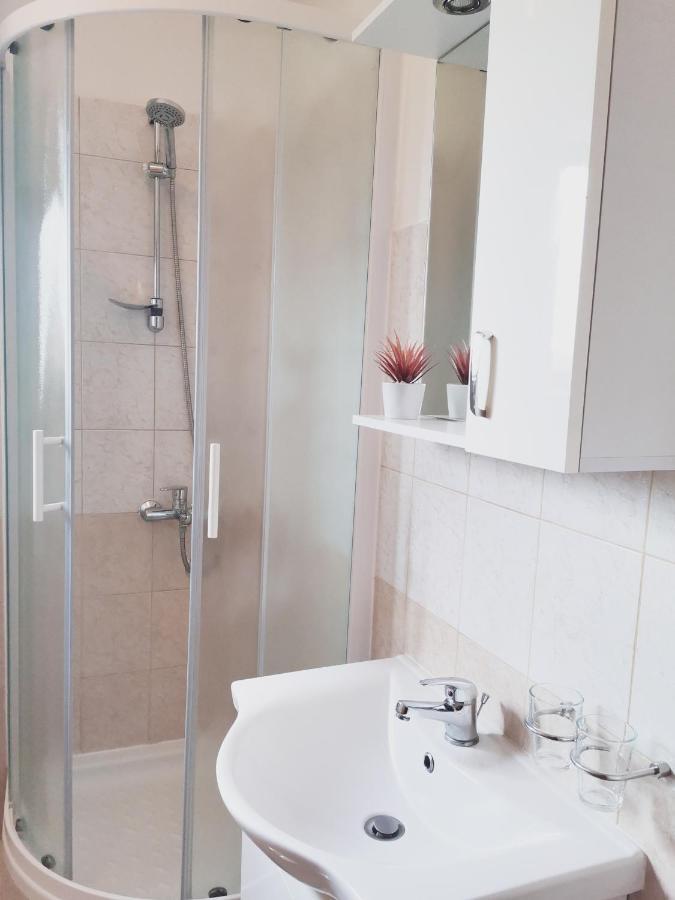 Apartments Matesic Ninski Stanovi Zewnętrze zdjęcie