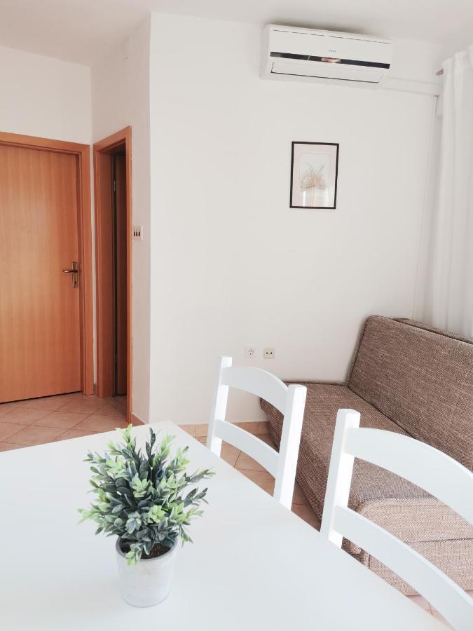 Apartments Matesic Ninski Stanovi Zewnętrze zdjęcie