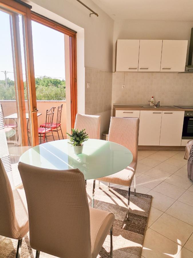Apartments Matesic Ninski Stanovi Zewnętrze zdjęcie